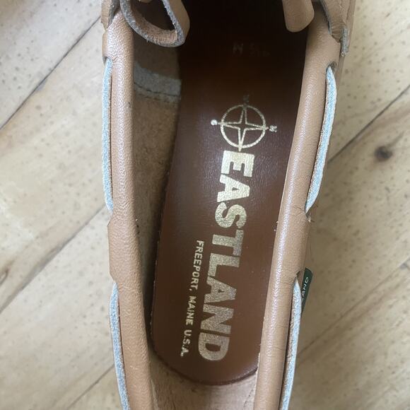 Eastland Womens Wedge Loafers Tan Size 7.5 NWOB Made In U.S.A Leather - Picture 9 of 12